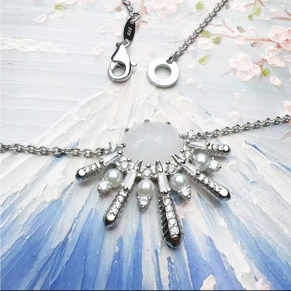 NWOT Winter Sun Rays Necklace, crystal quartz and pearls, Sterling silver - Picture 10 of 17